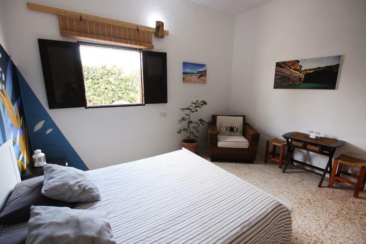 Joyhouse Guest House Teguise  Bagian luar foto